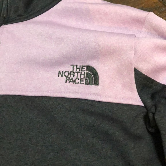 North face jacket - Picture 2 of 4